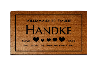Personalisierte Fußmatte Familie 5 Personen Haushalt mit / ohne Haustiere,  40 x 70 cm, Kokosfaser-Fußmatte gelasert