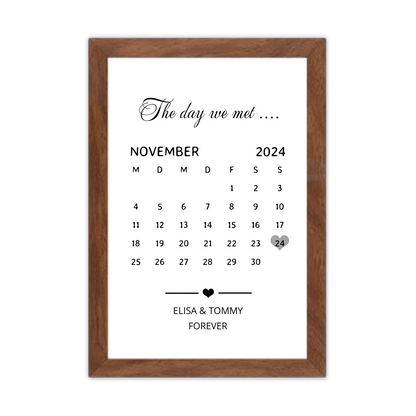 "OUR FIRST MET ..." Kalenderposter für Paare | Geschenk Valentinstag | Hochzeitstag | Jahrestag